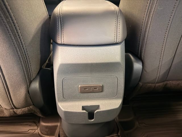 Used 2025 Ford Maverick XLT w/ Equipment Group 301A AWD/4WD image 20