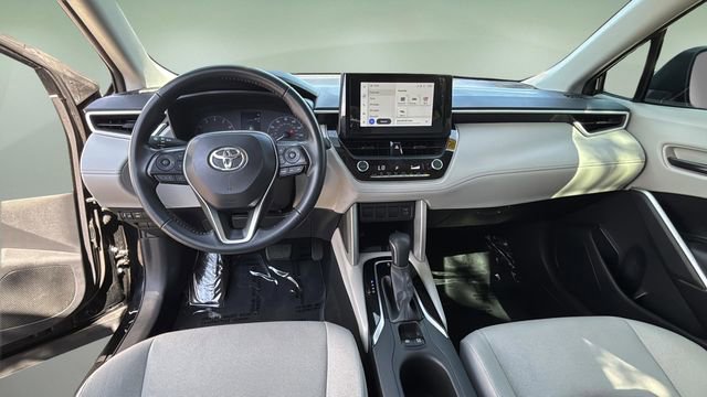 Used 2024 Toyota Corolla Cross LE FWD image 16