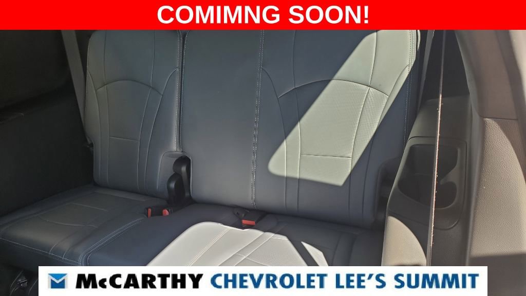 Used 2024 Buick Enclave Premium AWD/4WD image 6