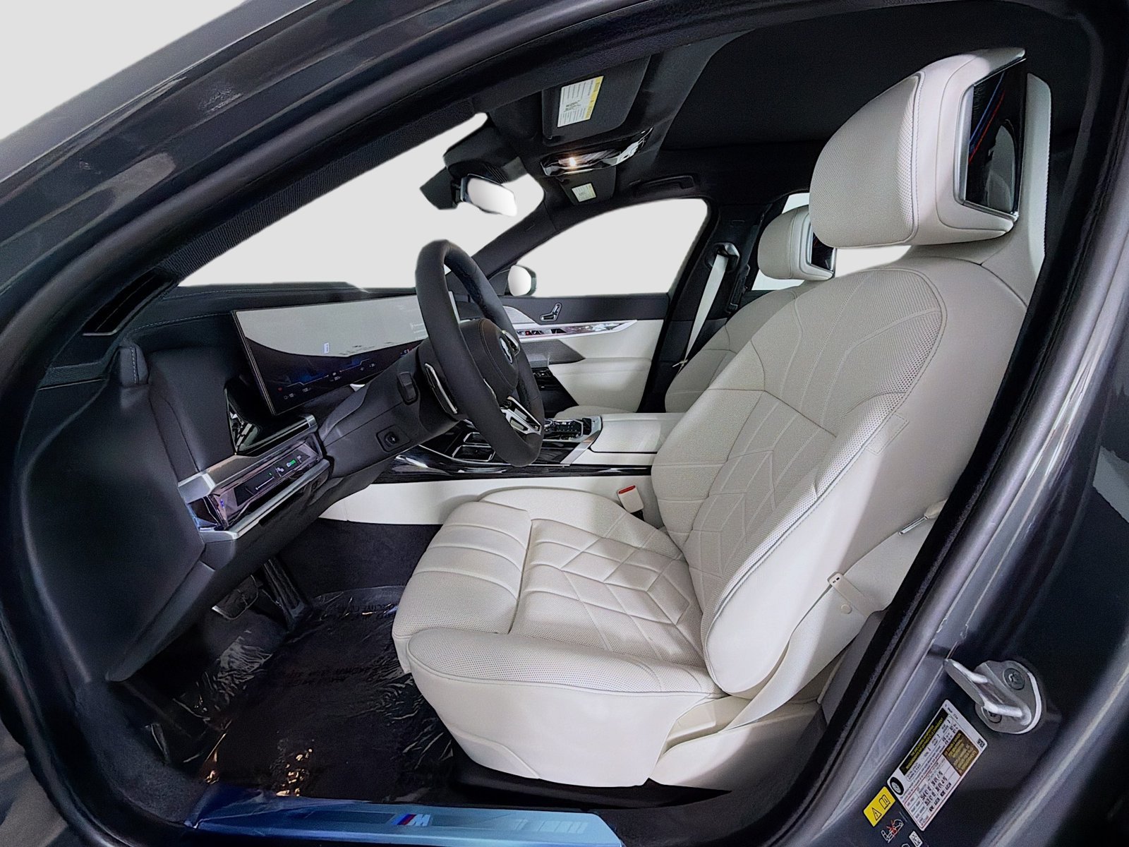 New 2026 BMW i7 xDrive60 AWD/4WD image 22