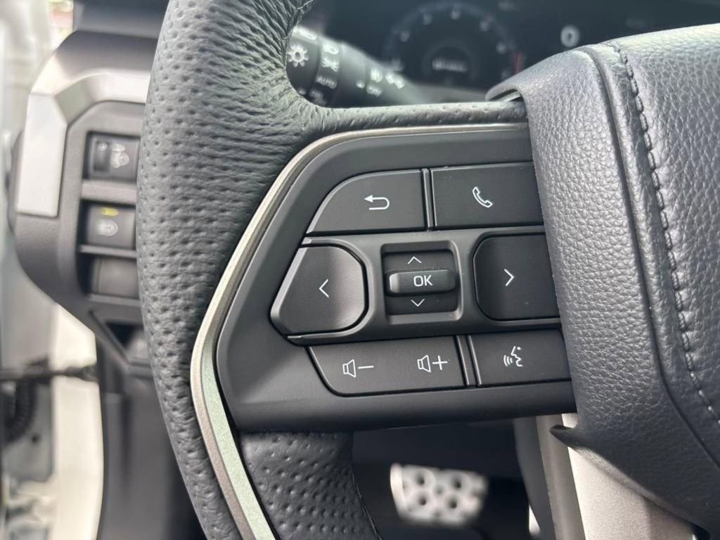 New 2025 Toyota Tacoma TRD Sport image 16