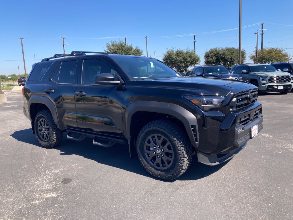 New 2026 Toyota 4Runner SR5 AWD/4WD image 3