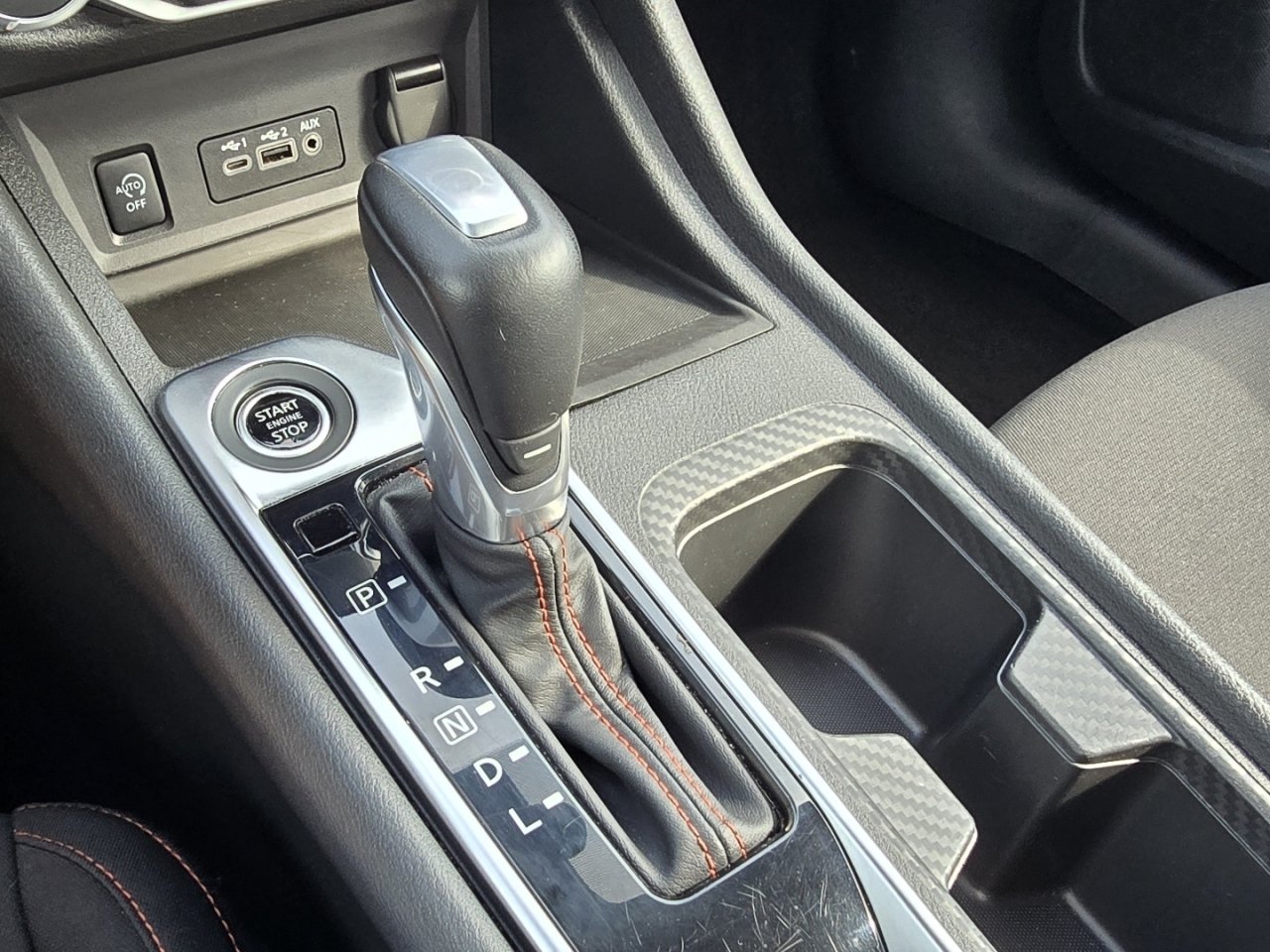 Used 2025 Nissan Sentra SR FWD image 29