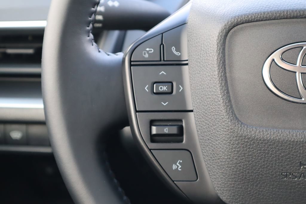 Certified 2025 Toyota Prius LE image 11