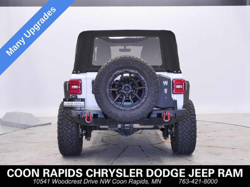 Used 2023 Jeep Wrangler Unlimited Rubicon w/ LED Lighting Group AWD/4WD image 4
