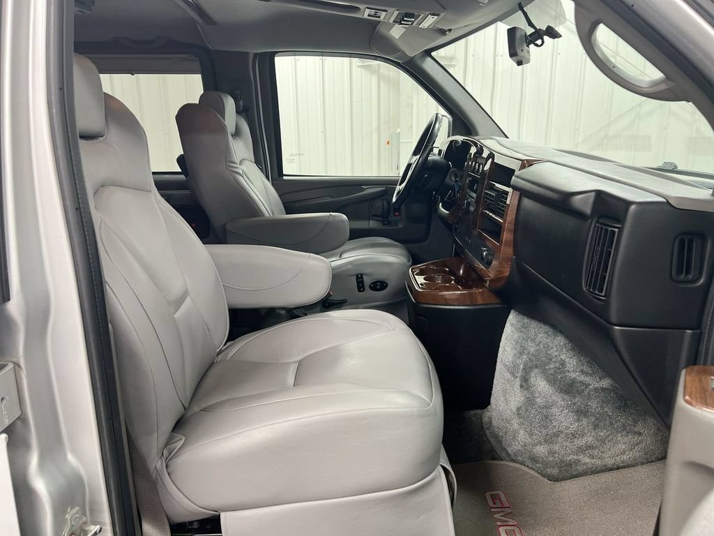 Used 2014 GMC Savana 1500 RWD image 20