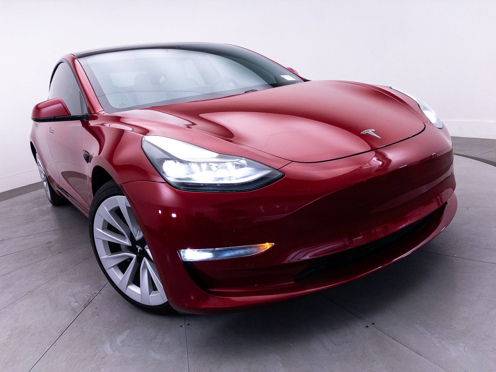 Used 2021 Tesla Model 3 Long Range AWD/4WD image 8