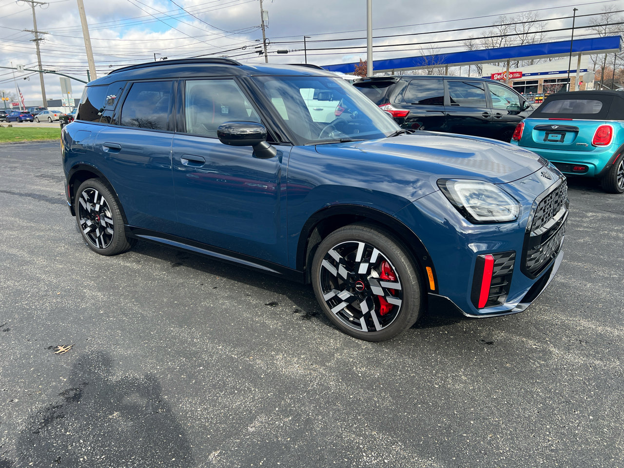 Used 2026 MINI Cooper Countryman John Cooper Works w/ Comfort Package Max image 3