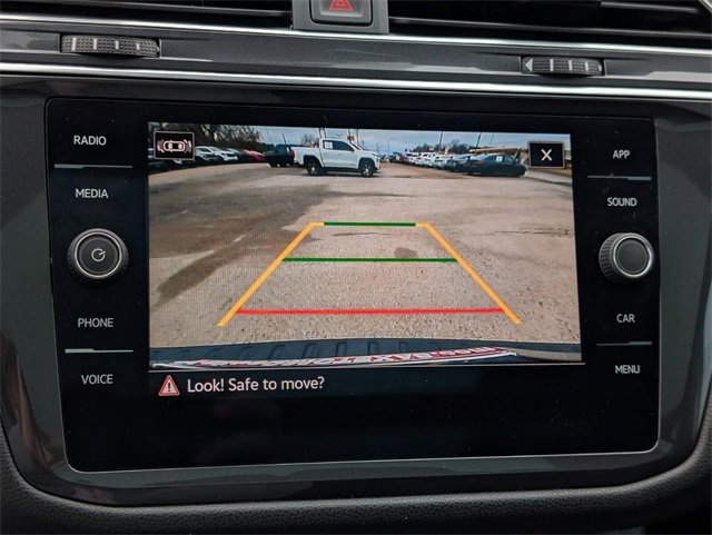 Used 2023 Volkswagen Tiguan SE R-Line image 15
