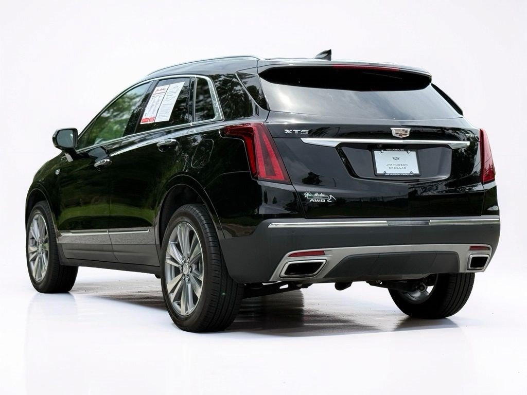 Certified 2025 Cadillac XT5 Premium Luxury w/ LPO, Floor Liner Package AWD/4WD image 7