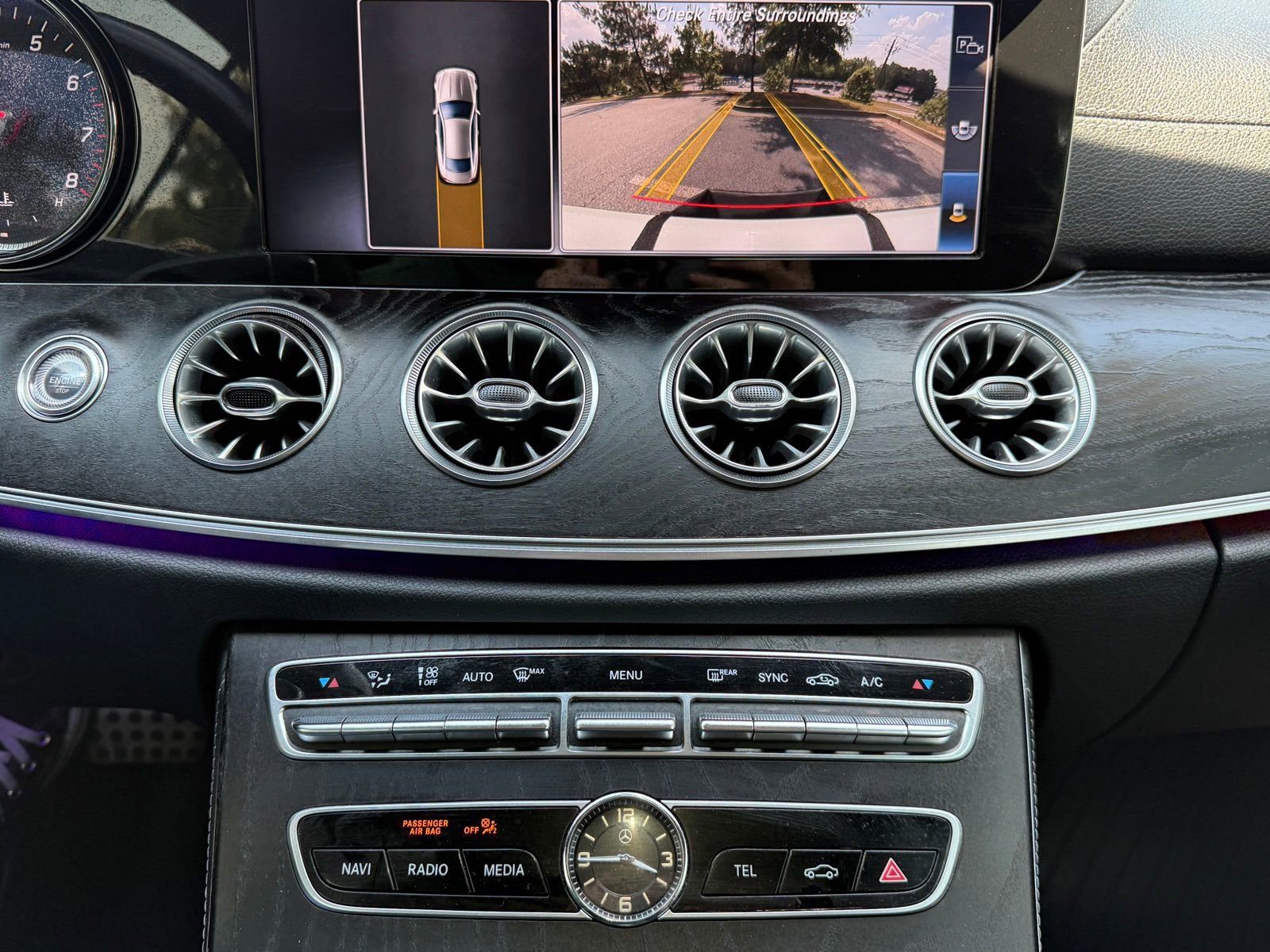 Used 2018 Mercedes-Benz E 400 4MATIC Coupe image 32