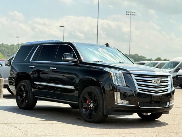 Used 2020 Cadillac Escalade Platinum AWD/4WD image 38