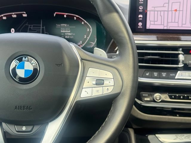 Used 2025 BMW X4 xDrive30i AWD/4WD image 24