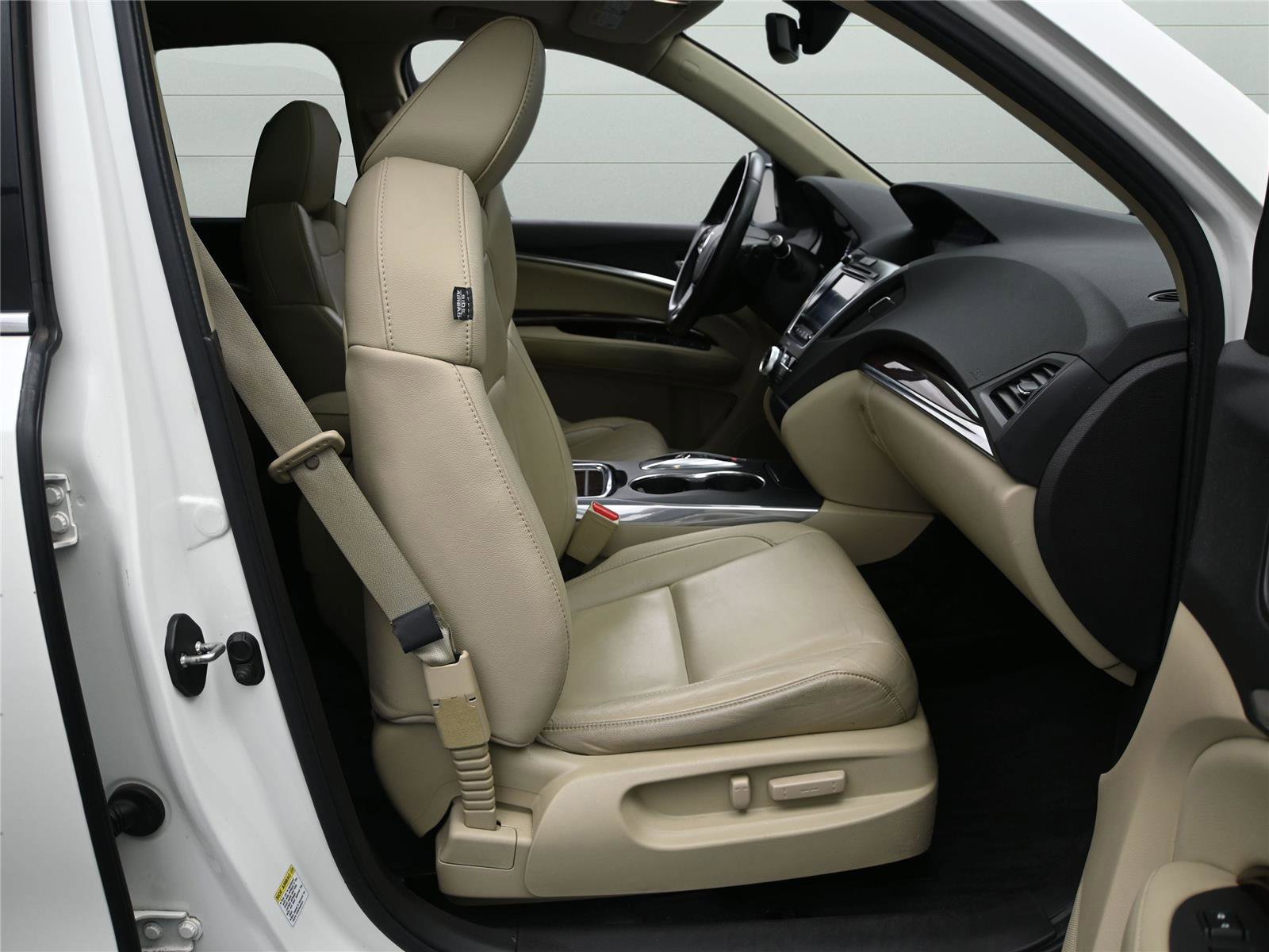 Used 2016 Acura MDX SH-AWD w/ Technology Package image 19