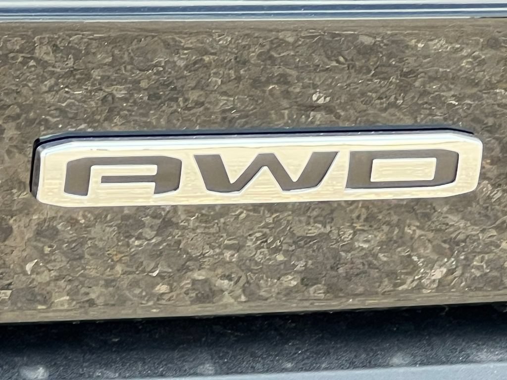 New 2027 GMC Terrain Elevation w/ Elevation Premium Package AWD/4WD image 7
