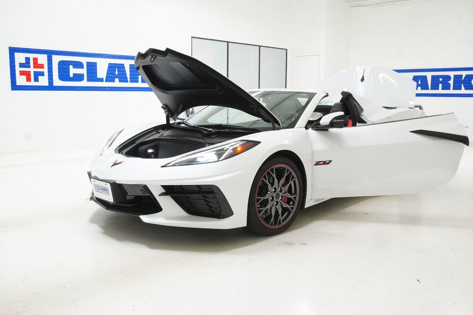 Used 2023 Chevrolet Corvette Stingray Premium Conv RWD image 36