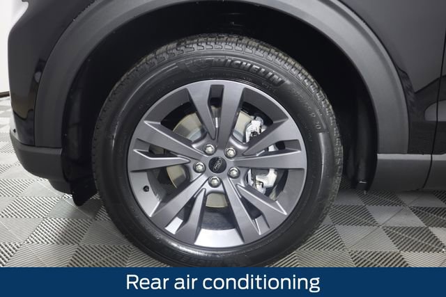 New 2026 Ford Explorer Active image 13