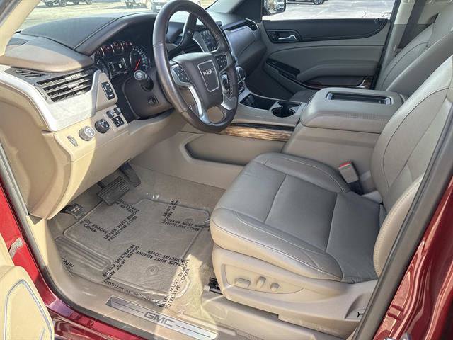 Used 2019 GMC Yukon SLT w/ Open Road Package AWD/4WD image 13