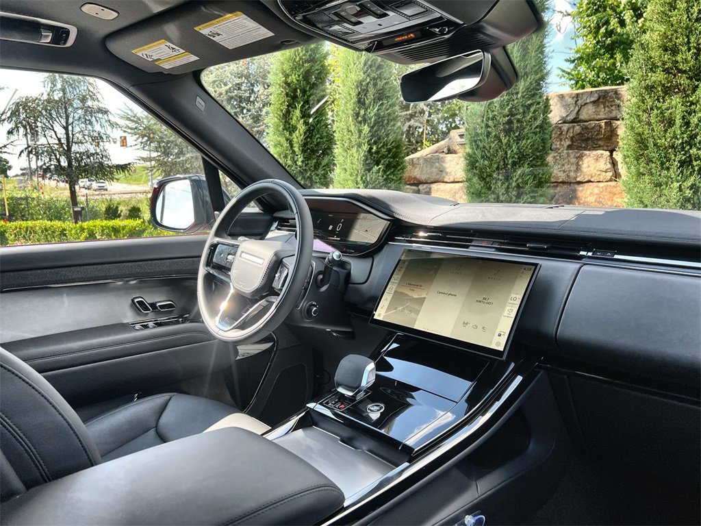 New 2025 Land Rover Range Rover Sport Dynamic SE image 14