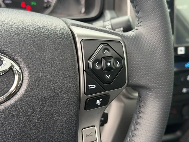 Used 2021 Toyota 4Runner Limited AWD/4WD image 24