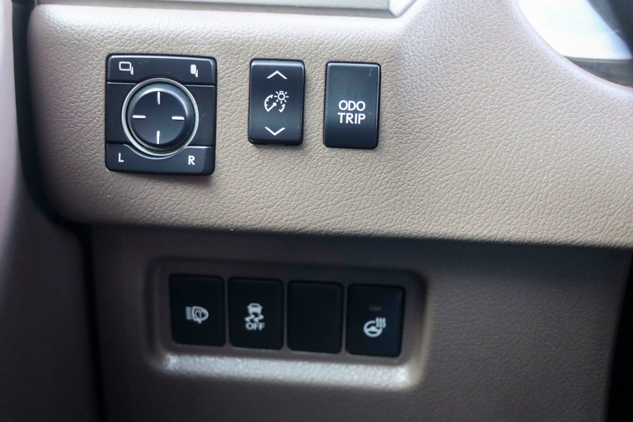 Used 2015 Lexus GX 460 Luxury AWD/4WD image 34