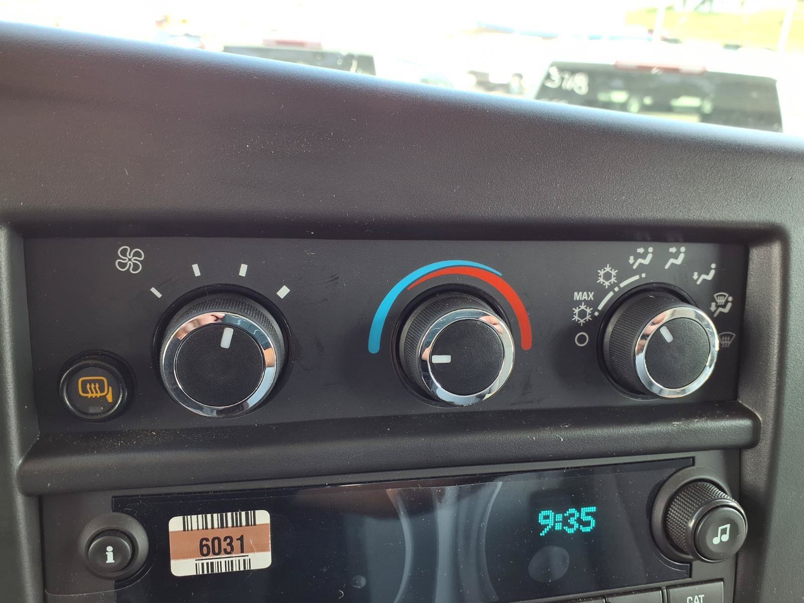 New 2026 GMC Savana 3500 w/ Power Convenience Package RWD image 7