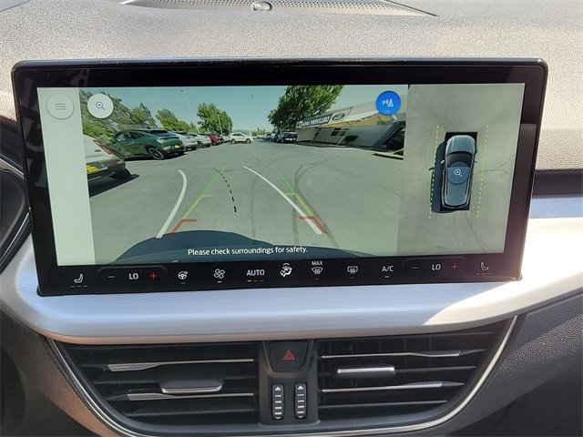 New 2025 Ford Escape SE w/ PHEV Premium Package image 9