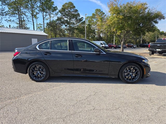 Used 2025 BMW 330i Sedan image 6
