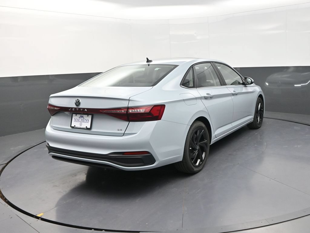 New 2026 Volkswagen Jetta SE FWD image 10