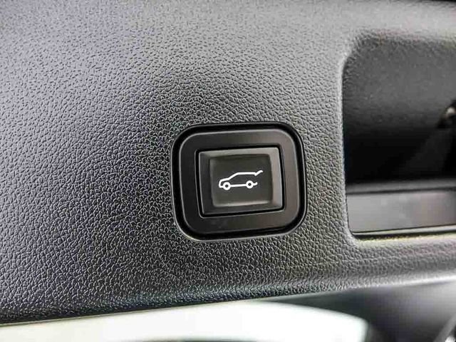 Certified 2024 Chevrolet Equinox EV RS FWD image 29