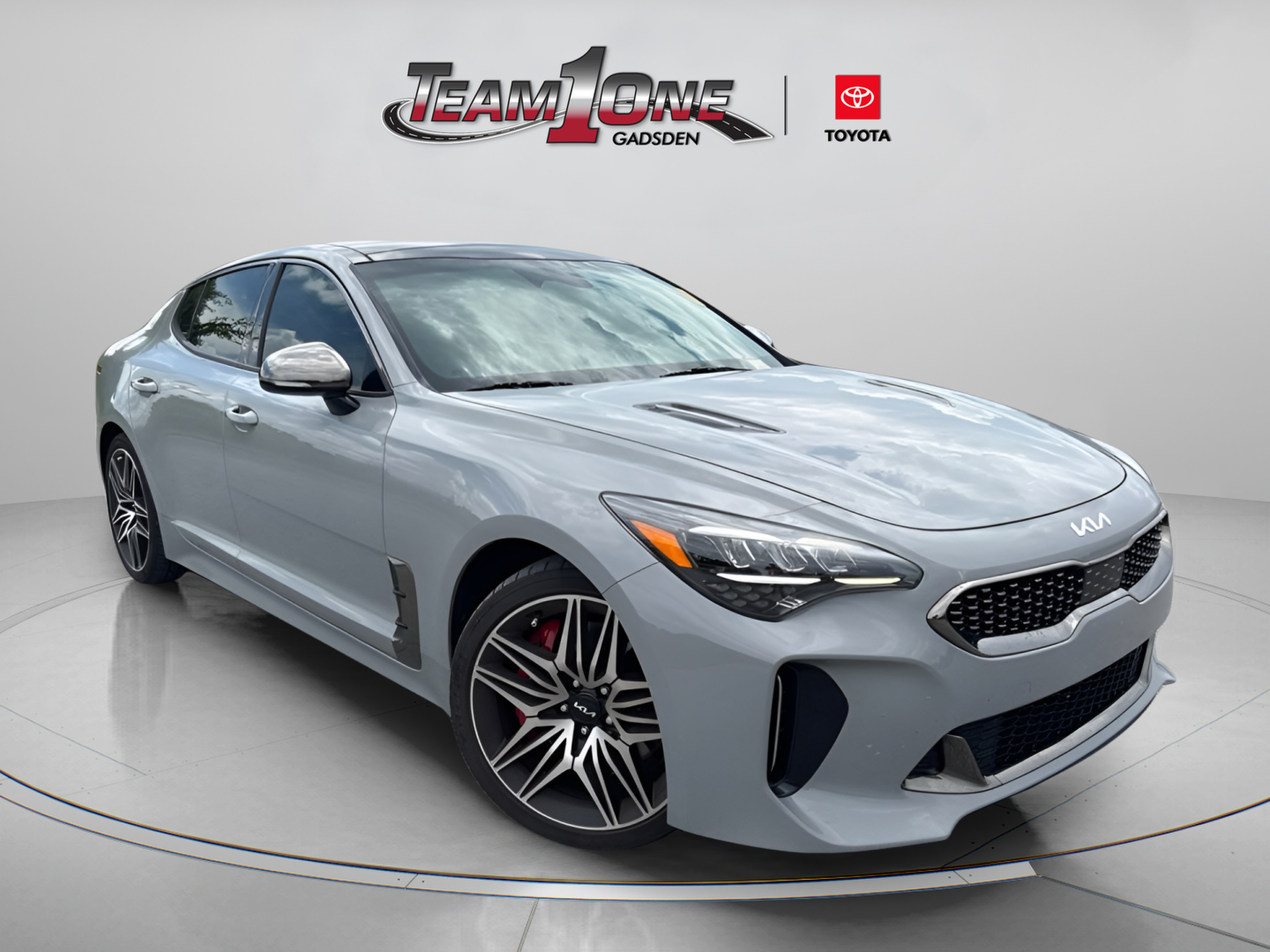 Used 2022 Kia Stinger GT1