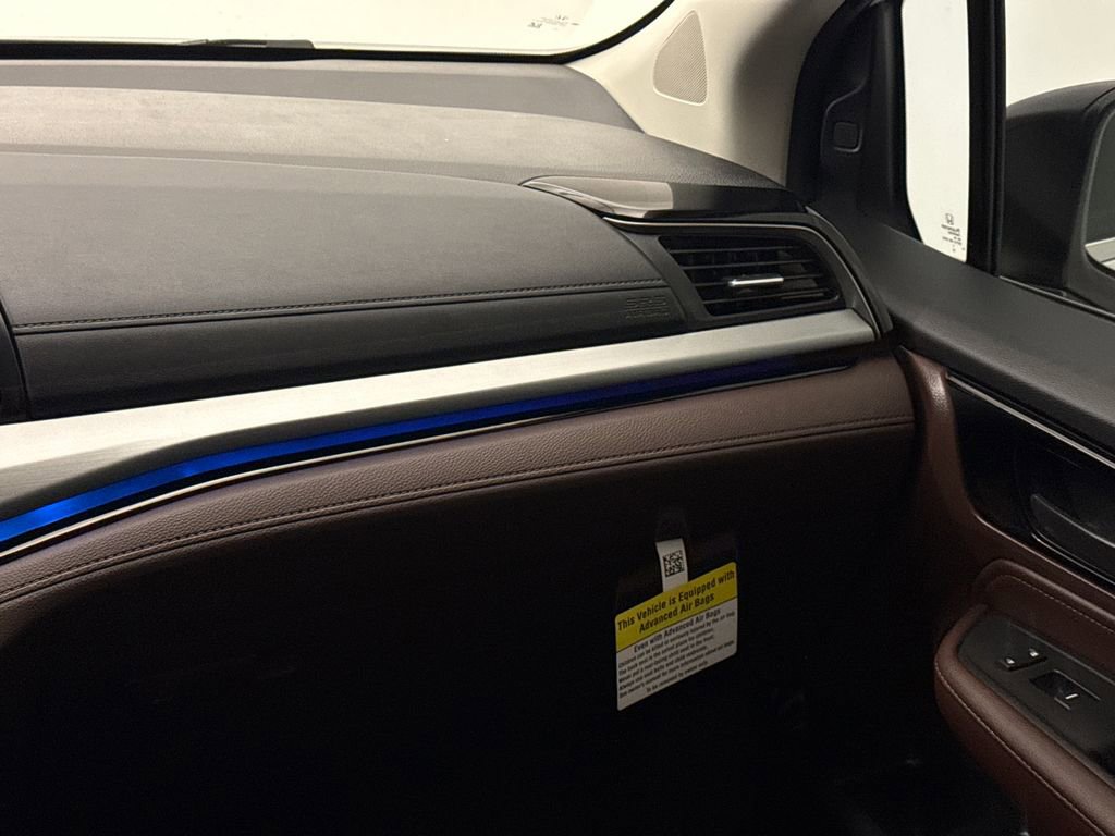 Certified 2025 Honda Odyssey Touring image 17
