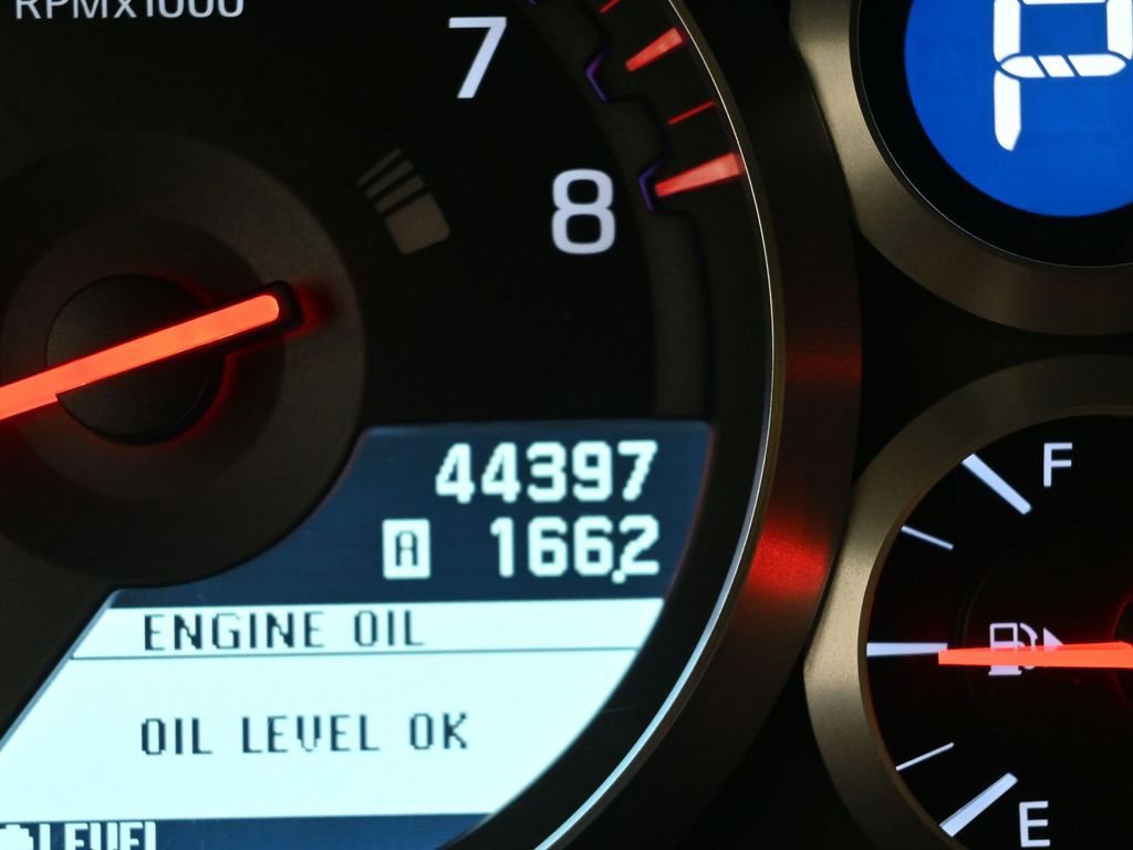 Used 2014 Nissan GT-R Premium image 23