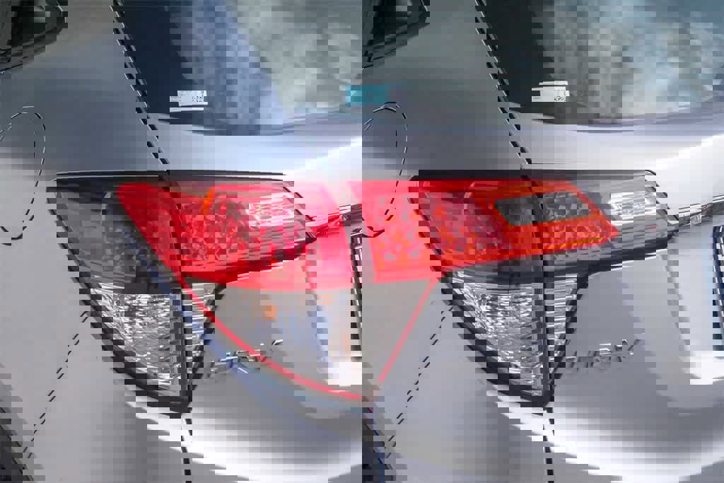 Used 2022 Honda HR-V LX image 10