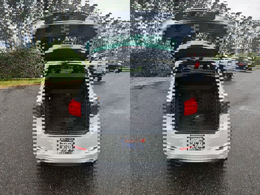 Used 2016 Volkswagen Tiguan R-Line image 5