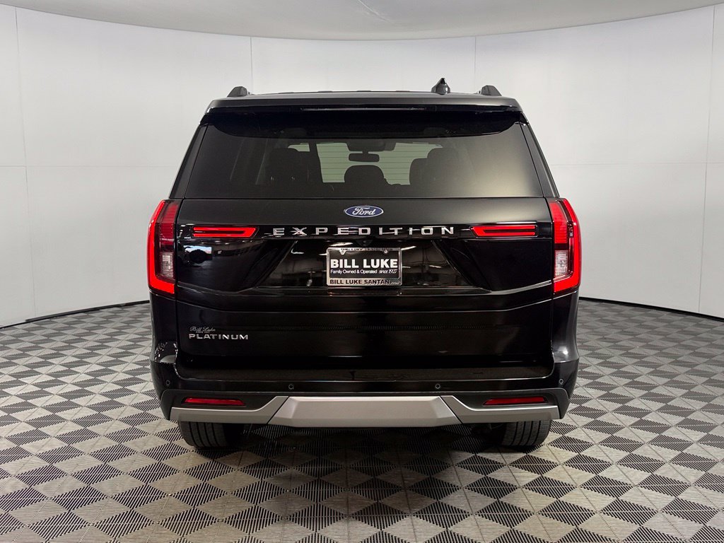 Used 2025 Ford Expedition Platinum AWD/4WD image 8