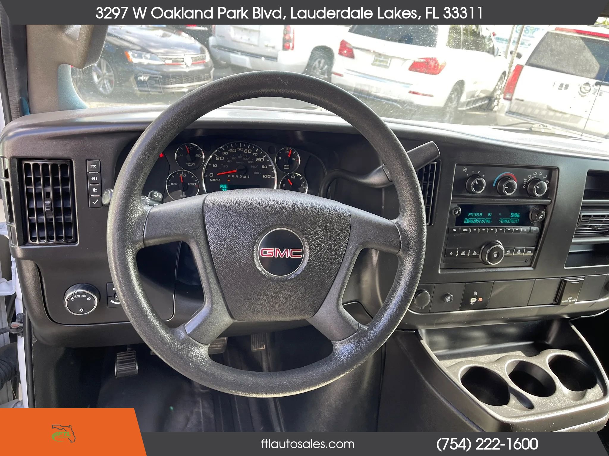 Used 2017 GMC Savana 3500 Extended image 51