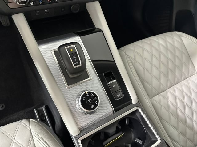 Used 2024 Mitsubishi Outlander SEL image 19