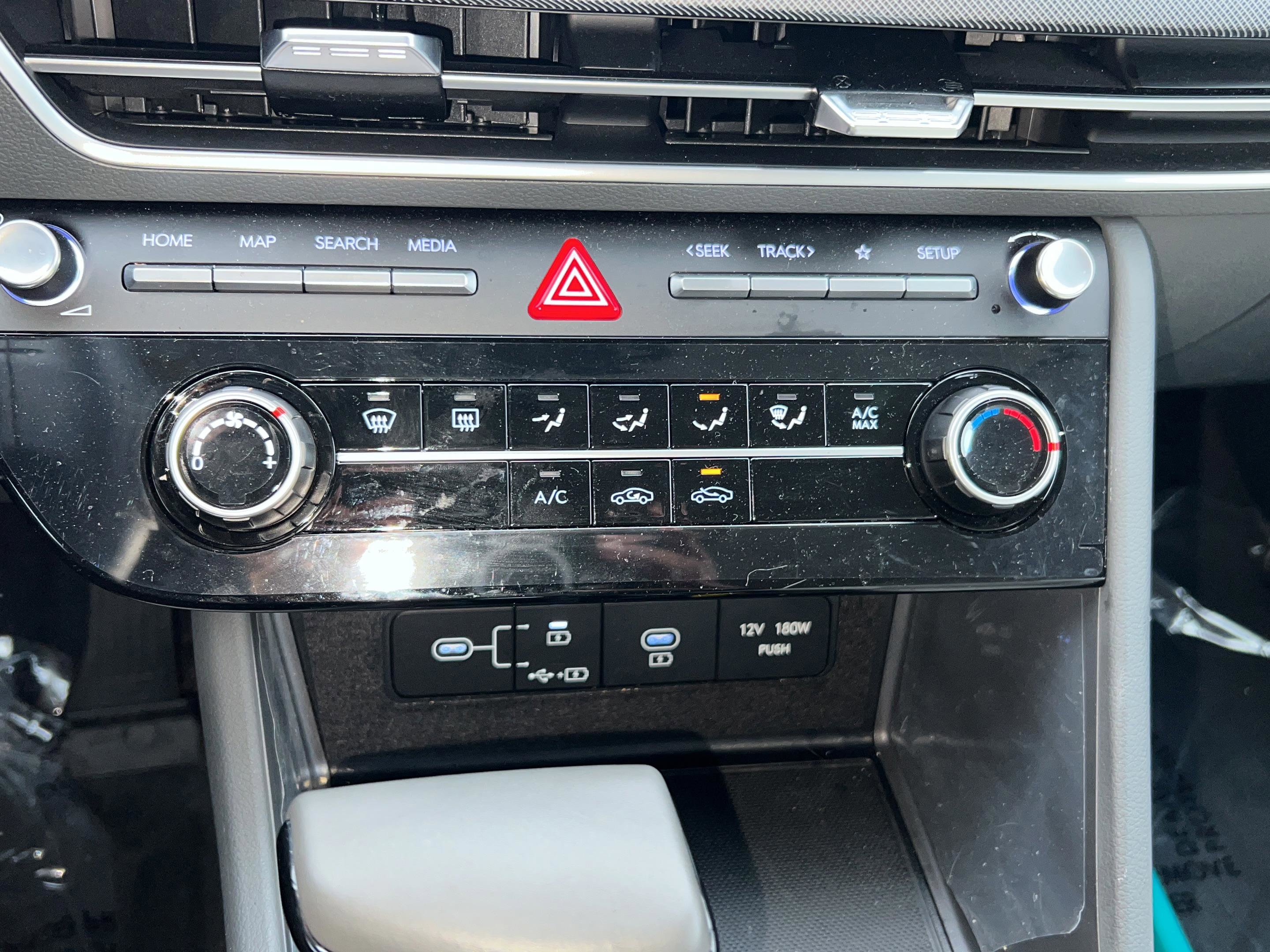 Certified 2025 Hyundai Sonata SE image 11