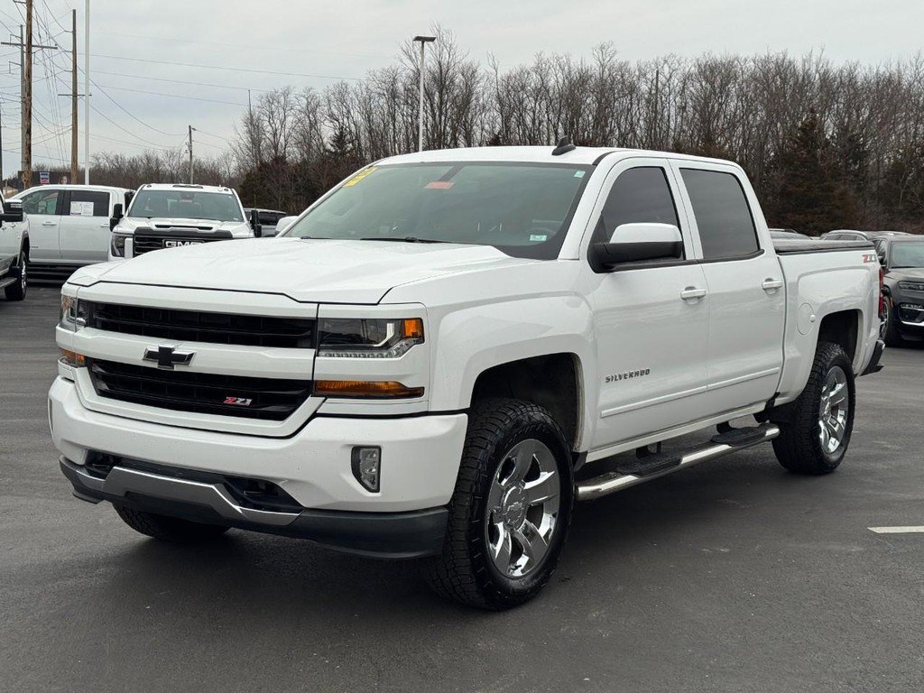 Used 2018 Chevrolet Silverado 1500 LT w/ All Star Edition image 11