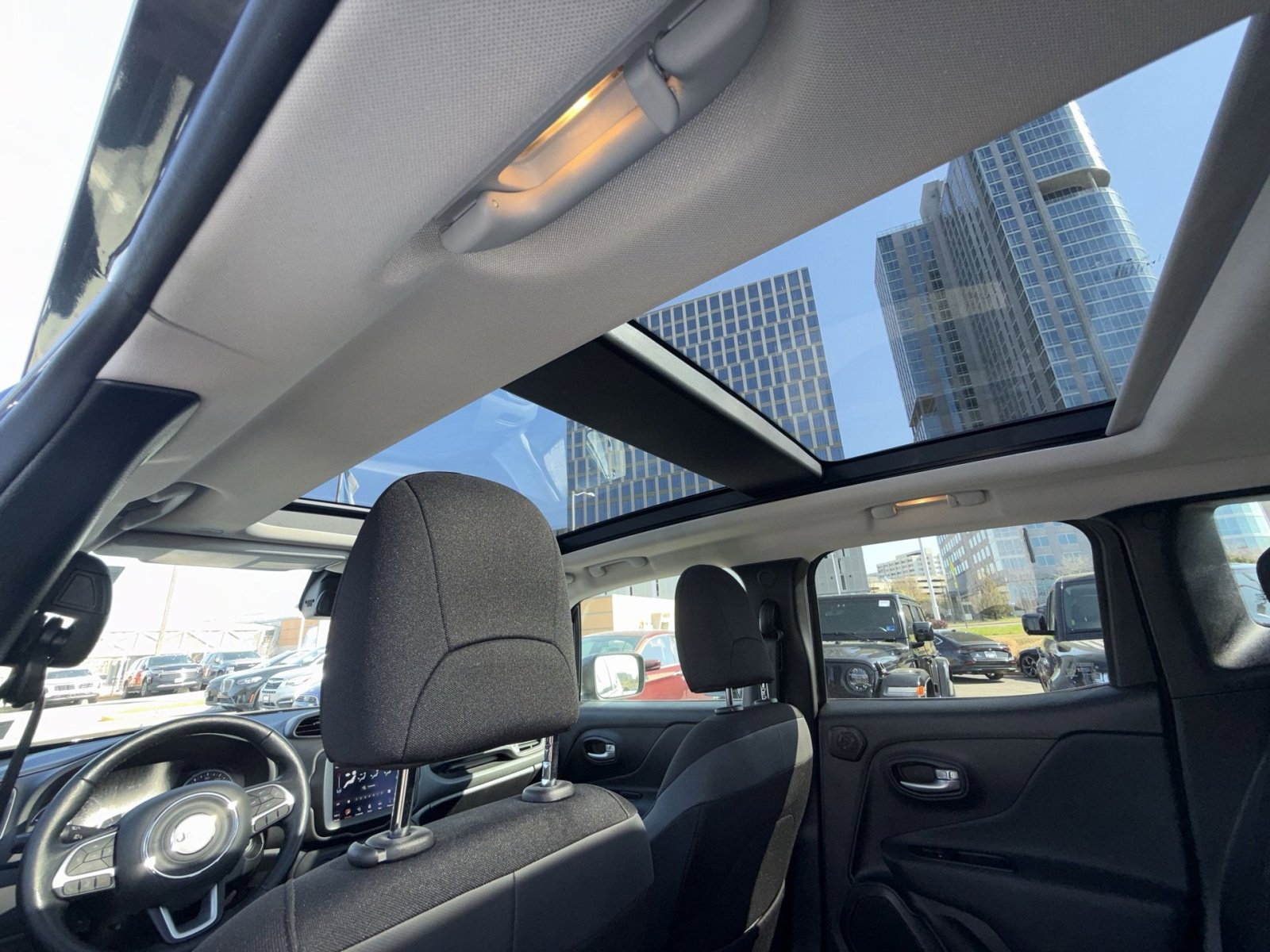 Used 2023 Jeep Renegade Latitude w/ Sun/Sound Group image 24