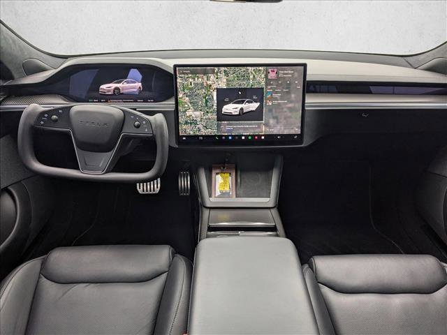 Used 2022 Tesla Model S Plaid image 18