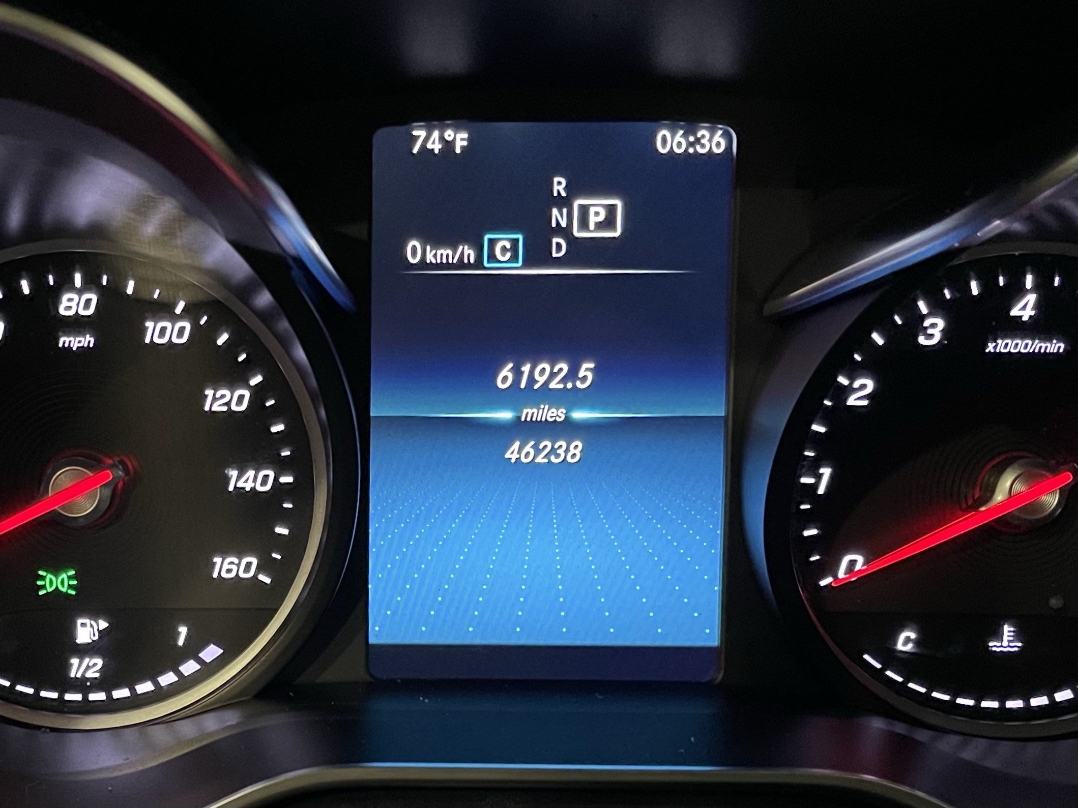 Used 2020 Mercedes-Benz GLC 300 4MATIC image 21