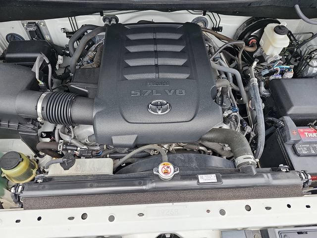 Used 2020 Toyota Tundra Platinum AWD/4WD image 32
