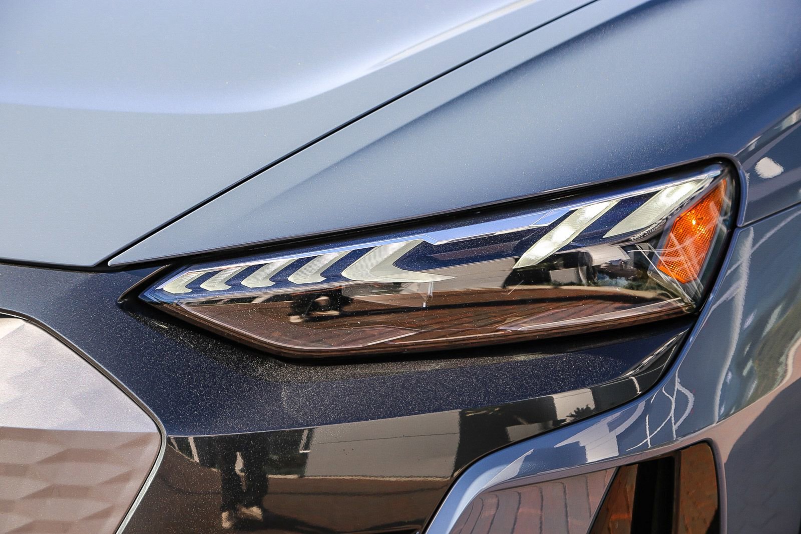 Used 2022 Audi e-tron GT Premium Plus image 4