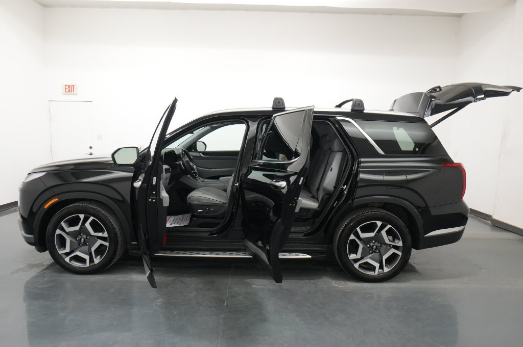 Used 2024 Hyundai Palisade SEL AWD/4WD image 29