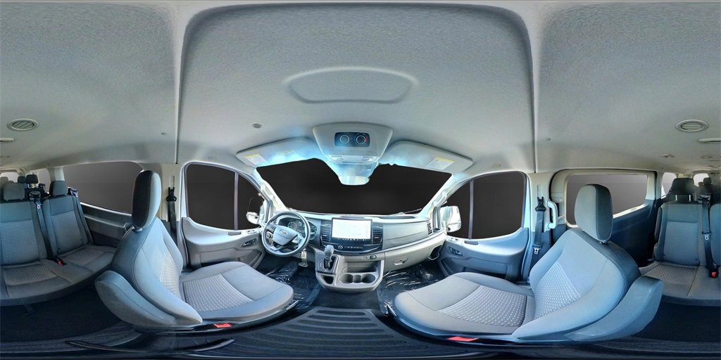 Used 2023 Ford Transit 350 XLT image 32