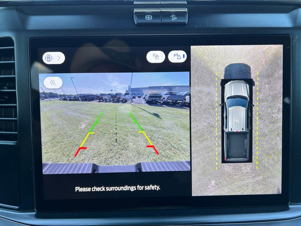 New 2026 Ford F250 Lariat w/ Chrome Package image 27