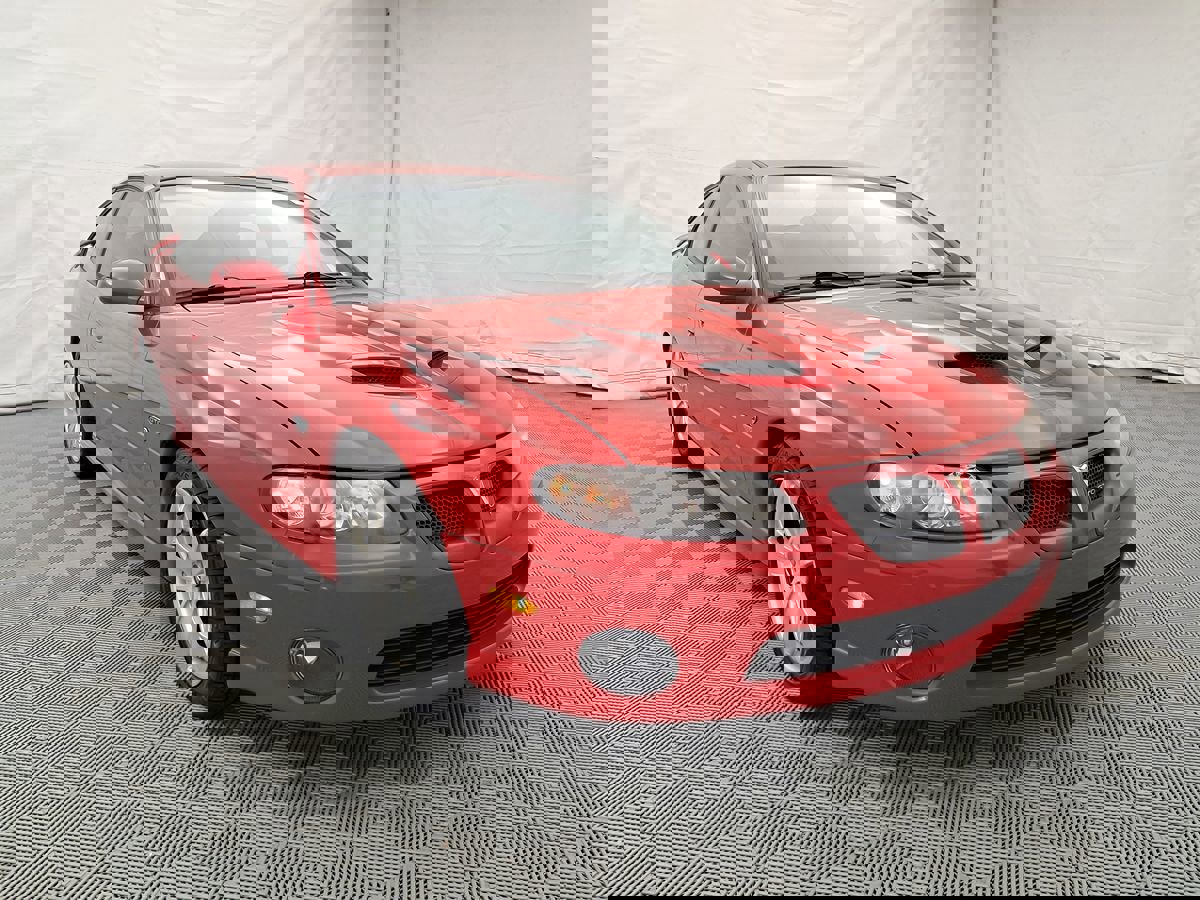 Used 2006 Pontiac GTO image 2