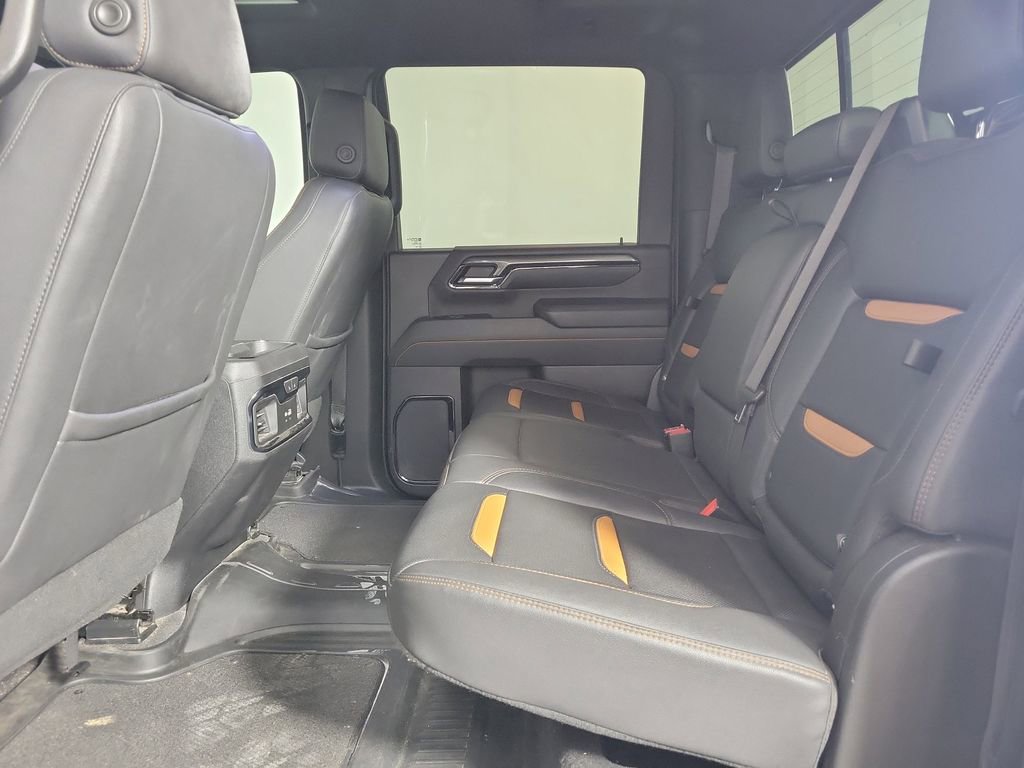 Used 2024 GMC Sierra 2500 AT4 w/ AT4 Premium Plus Package AWD/4WD image 29